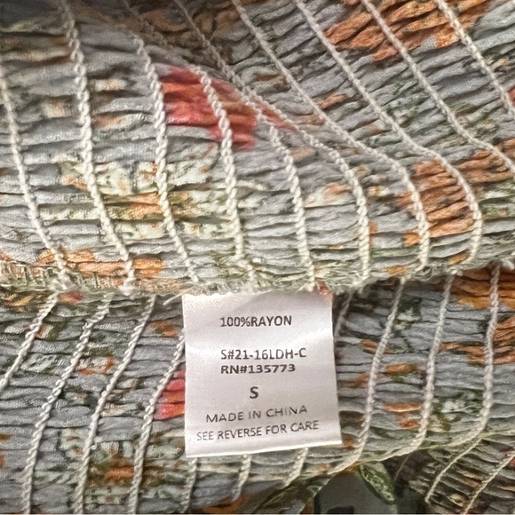 VICI Green Floral Mini Dress Balloon Sleeve Smocked Body Tie at Neckline - Picture 5 of 6